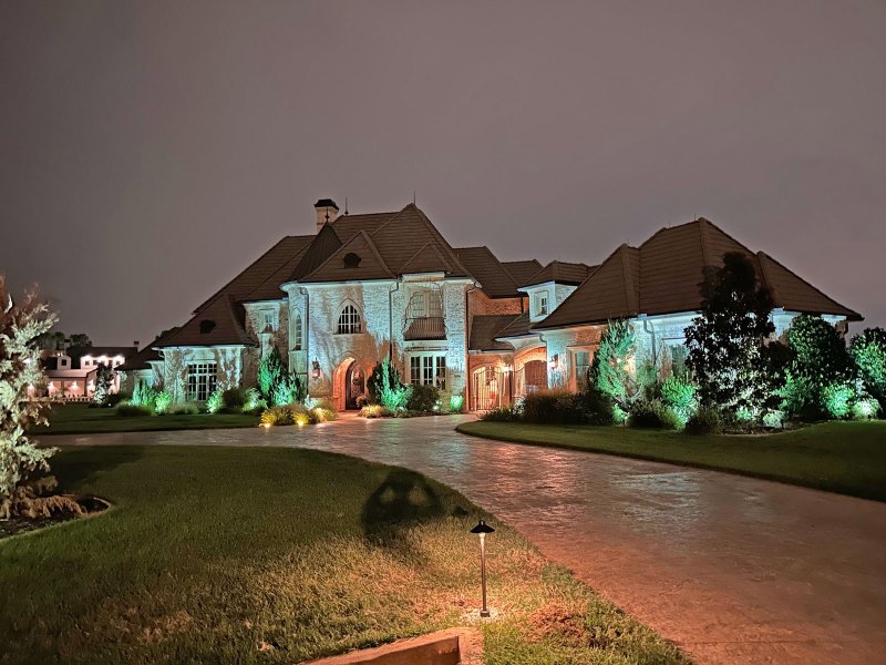 Curb Landscape Lighting